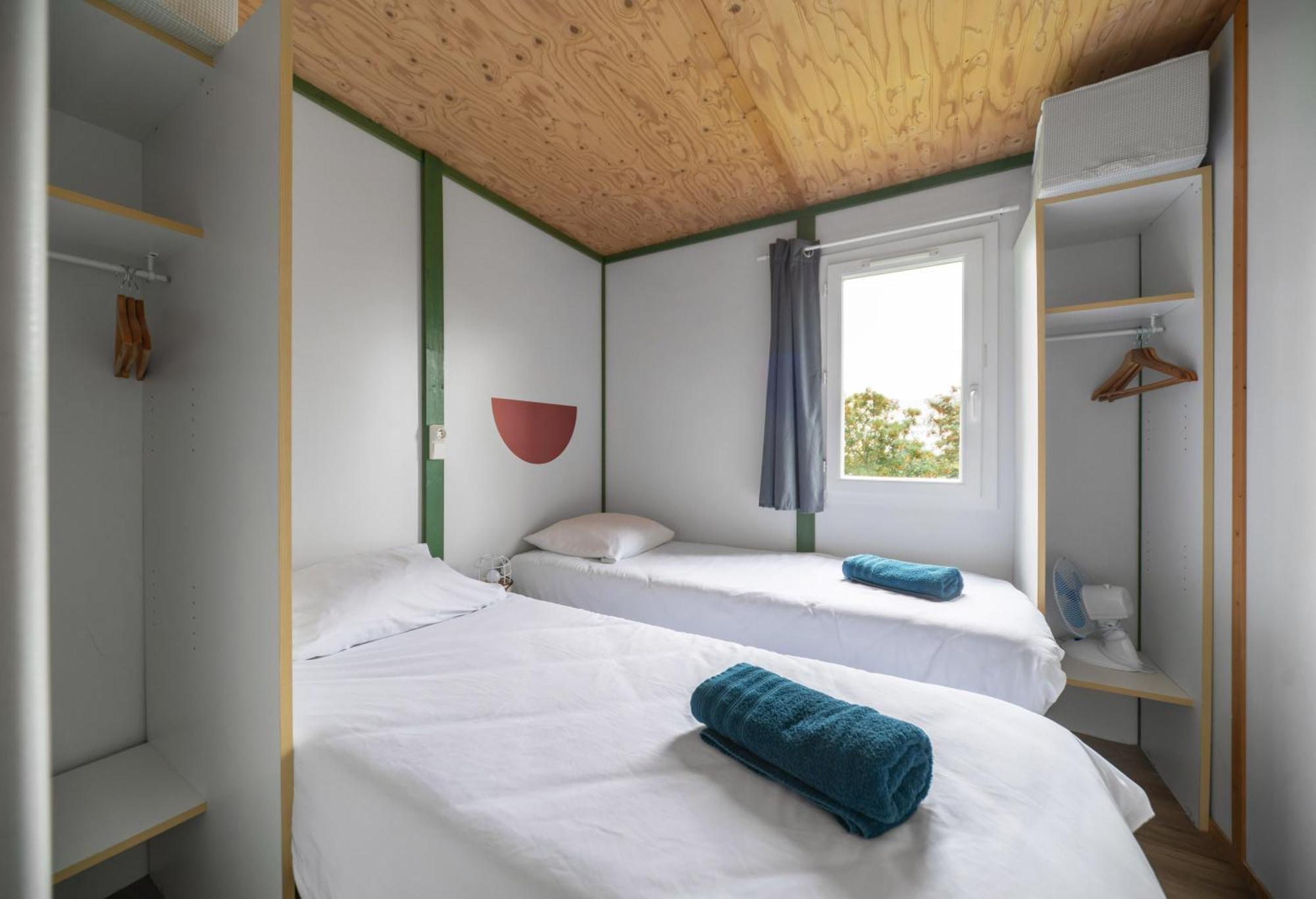 Camping Le Mont Libre - Cottage & Espace Nature - Gannat Exteriör bild