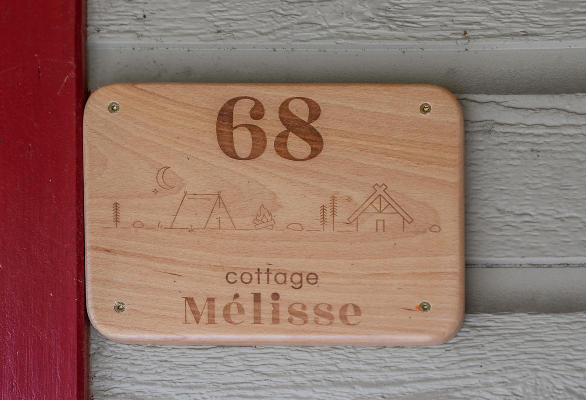 Camping Le Mont Libre - Cottage & Espace Nature - Gannat Exteriör bild