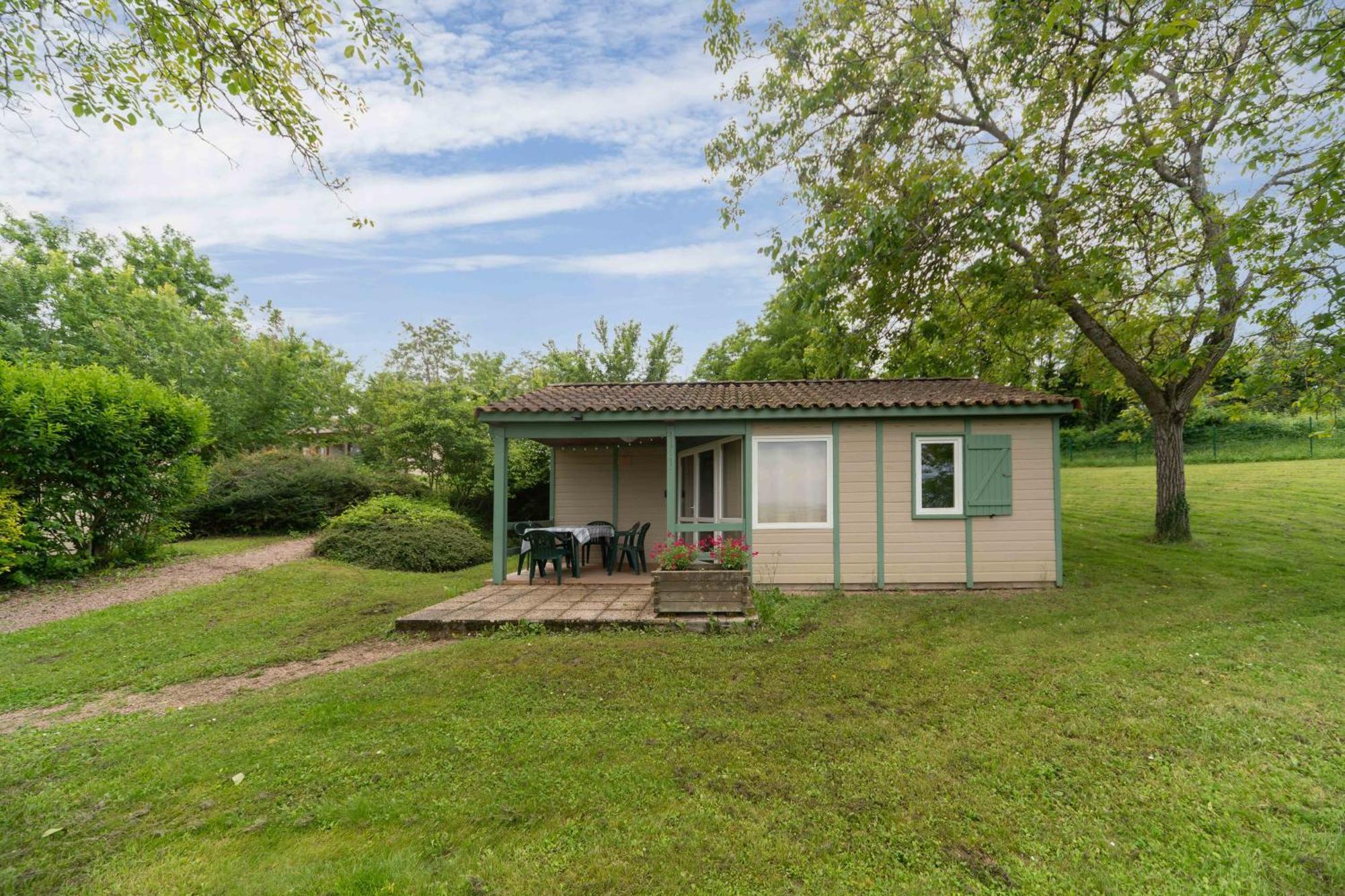Camping Le Mont Libre - Cottage & Espace Nature - Gannat Exteriör bild